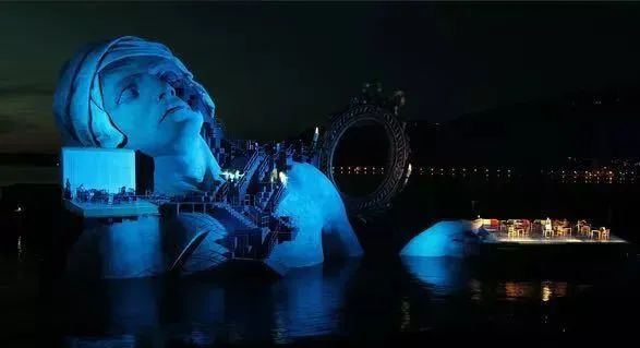 新媒体时代掀起的视觉革命，看如何打造多元化舞台效果