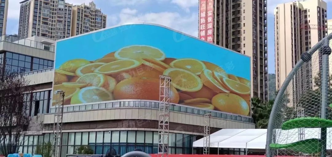 出道即网红!强力巨彩1410㎡户外裸眼3D巨屏 让你大开眼界! 出道即网红!强力巨彩1410㎡户外裸眼3D巨屏 让你大开眼界!